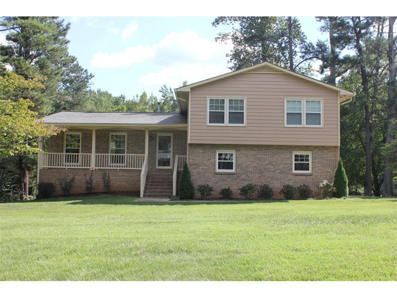 1996 Hill Road, Marietta, GA 30062 (MLS #5751236) :: North Atlanta Home Team