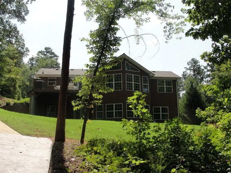 741 Waters Edge Drive, Martin, GA 30557 (MLS #5751982) :: North Atlanta Home Team
