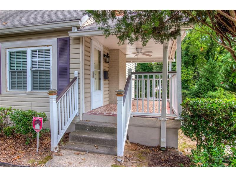 551 Woods Drive NW, Atlanta, GA 30318 (MLS #5752585) :: North Atlanta Home Team