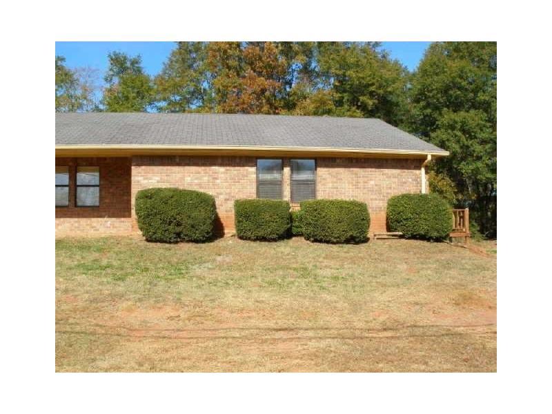 129 Tanglewood Drive A, Monroe, GA 30656 (MLS #5752738) :: North Atlanta Home Team