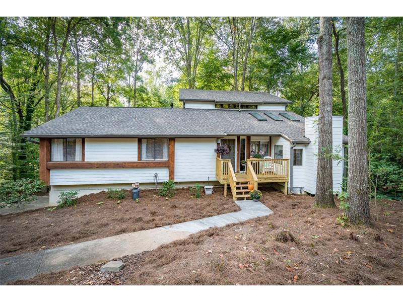 2705 Wendy Lane, Marietta, GA 30062 (MLS #5752916) :: North Atlanta Home Team
