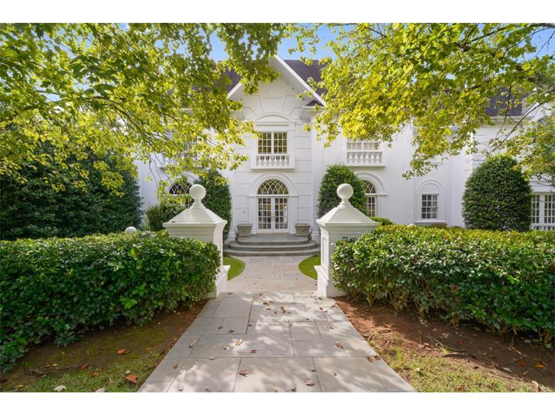 110 Larne Court, Roswell, GA 30076 (MLS #5752951) :: North Atlanta Home Team