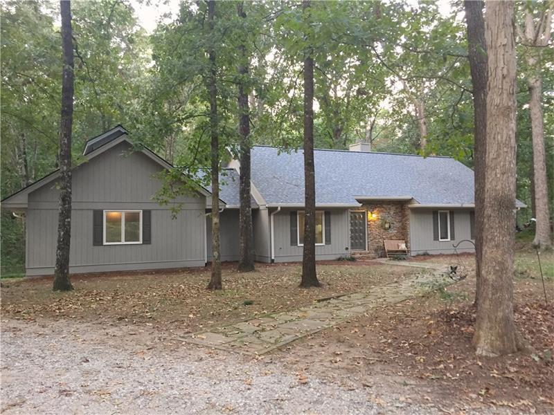 2865 Woodbriar Drive, Gainesville, GA 30506 (MLS #5753050) :: North Atlanta Home Team