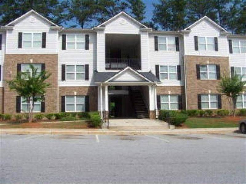 1102 Fairington Village Drive, Lithonia, GA 30038 (MLS #5753219) :: North Atlanta Home Team
