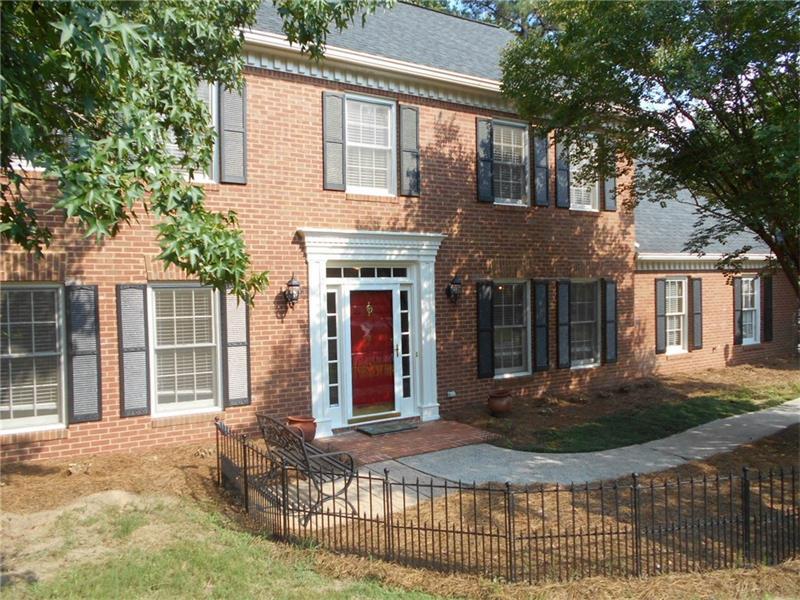 2825 Scottish Mill Way, Marietta, GA 30068 (MLS #5753239) :: North Atlanta Home Team
