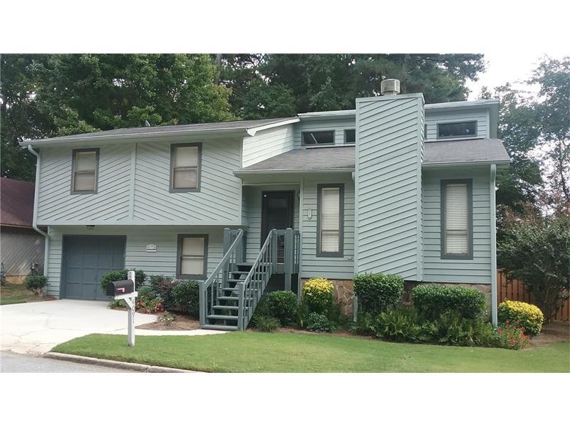 4091 Wildflower Lane, Tucker, GA 30084 (MLS #5753268) :: North Atlanta Home Team