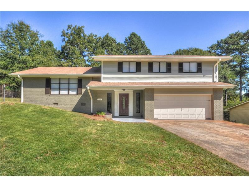2104 Chestnut Hill Circle, Decatur, GA 30032 (MLS #5756421) :: North Atlanta Home Team