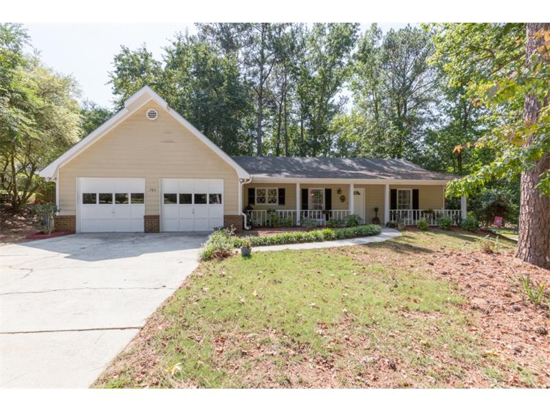 785 Greenwood Trail, Conyers, GA 30094 (MLS #5756904) :: North Atlanta Home Team