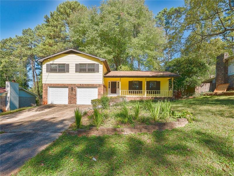 4246 Rue Saint Michel, Stone Mountain, GA 30083 (MLS #5757282) :: North Atlanta Home Team