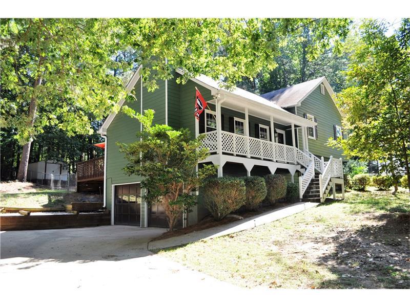 418 Walnut Drive, Woodstock, GA 30189 (MLS #5757332) :: North Atlanta Home Team