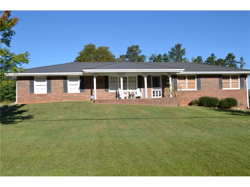 2564 Waterworks Road S, Buford, GA 30518 (MLS #5757426) :: North Atlanta Home Team