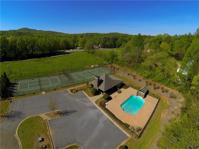 79 Oak Creek Court - Photo 1