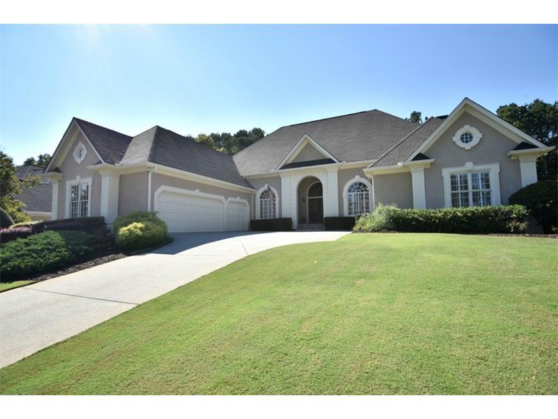 242 Southern Hill Drive, Johns Creek, GA 30097 (MLS #5757951) :: North Atlanta Home Team