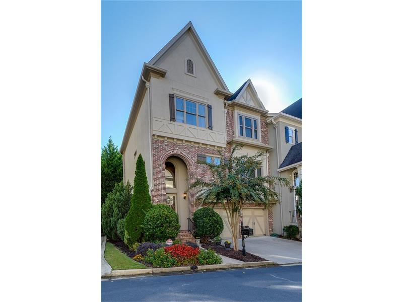 1941 Saxon Valley Circle NE, Brookhaven, GA 30319 (MLS #5758017) :: North Atlanta Home Team