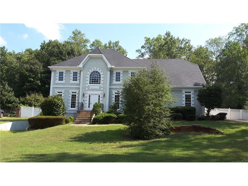 4450 Gin Plantation Drive, Snellville, GA 30039 (MLS #5758346) :: North Atlanta Home Team