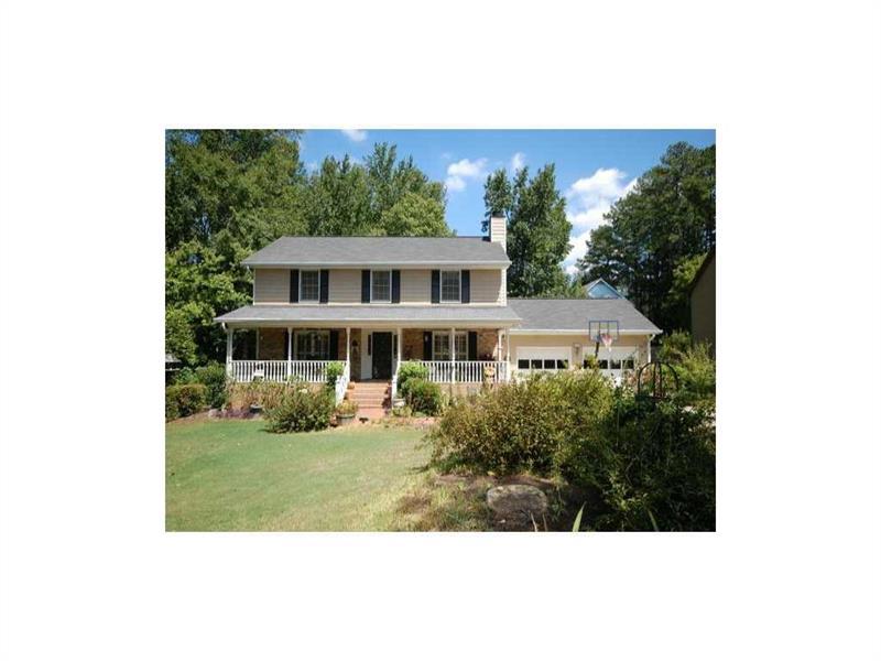 274 Newport Road SW, Lilburn, GA 30047 (MLS #5758462) :: North Atlanta Home Team