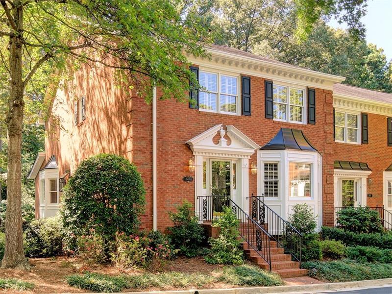5409 Trentham Drive, Dunwoody, GA 30338 (MLS #5758740) :: North Atlanta Home Team