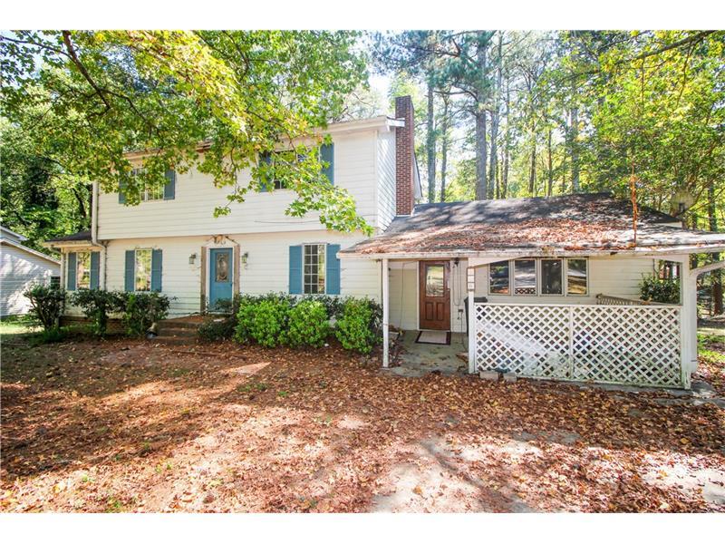 426 Windsor Farms Drive, Lawrenceville, GA 30046 (MLS #5759307) :: North Atlanta Home Team