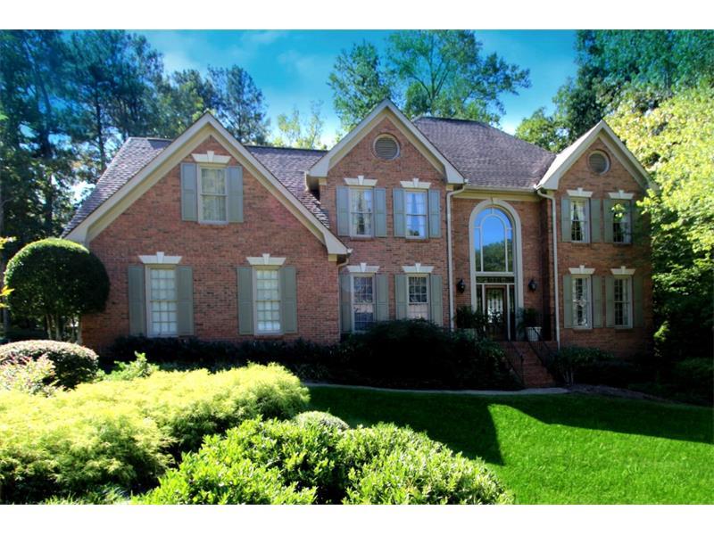 545 Crossgate Trail, Johns Creek, GA 30022 (MLS #5760371) :: North Atlanta Home Team
