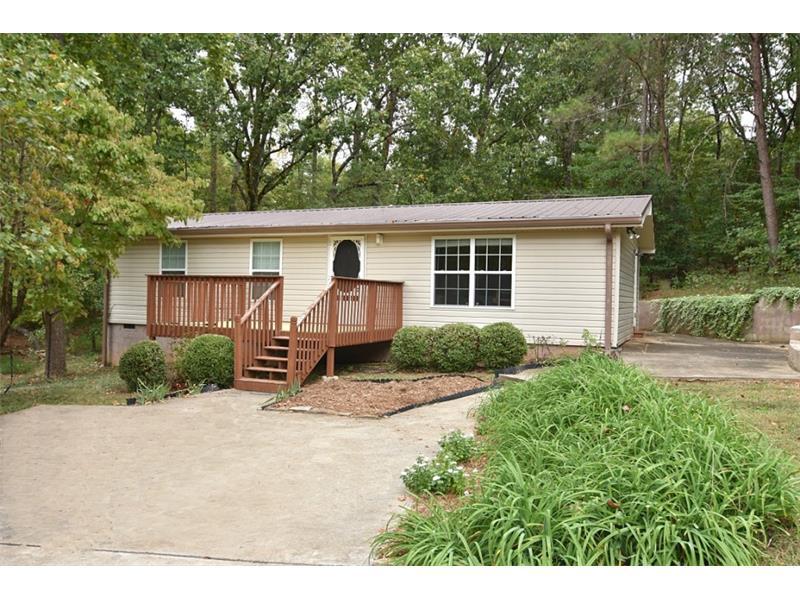 8945 Lark Terrace, Gainesville, GA 30506 (MLS #5760471) :: North Atlanta Home Team