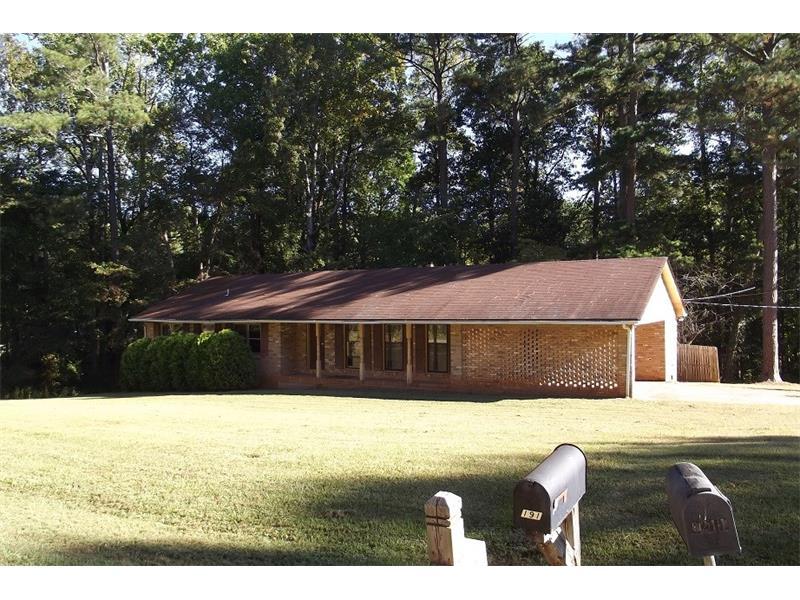 202 Elizabeth Drive, Monroe, GA 30656 (MLS #5760505) :: North Atlanta Home Team