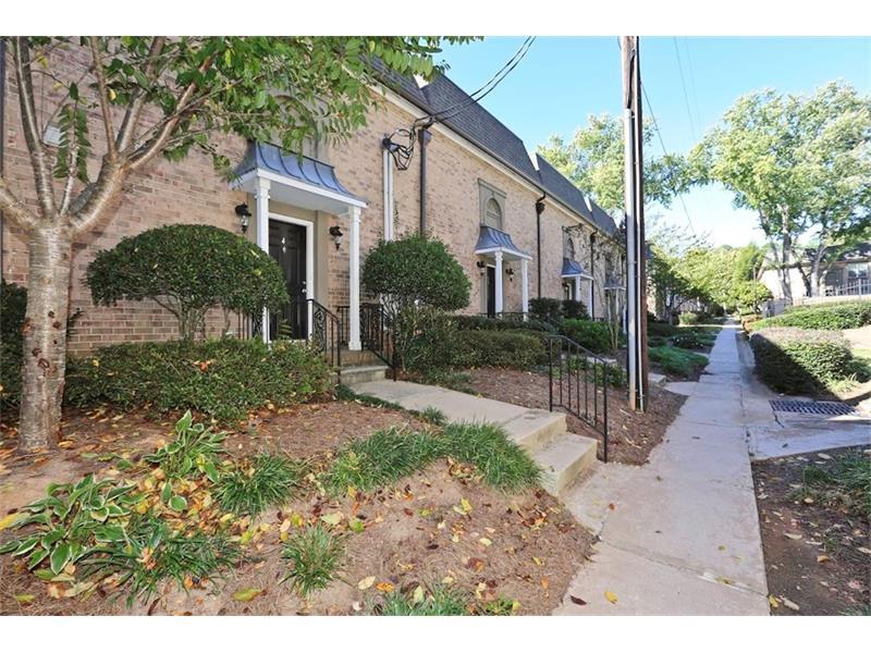 6980 Roswell Road C4, Atlanta, GA 30328 (MLS #5761321) :: North Atlanta Home Team