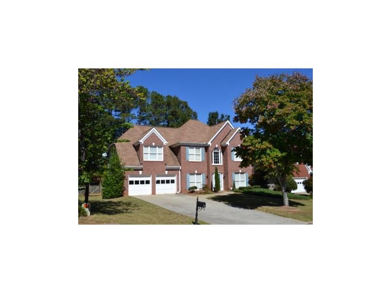 2042 Little River Drive, Suwanee, GA 30024 (MLS #5761705) :: North Atlanta Home Team