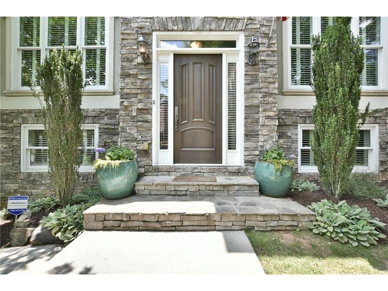 2044 Lenox Cove Circle NE, Brookhaven, GA 30319 (MLS #5762745) :: North Atlanta Home Team