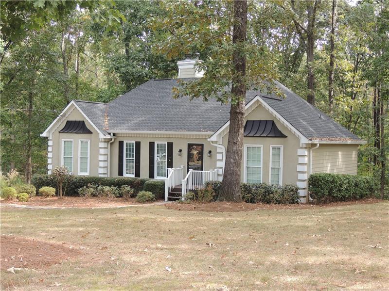 5670 Bridle Drive, Cumming, GA 30028 (MLS #5763336) :: North Atlanta Home Team