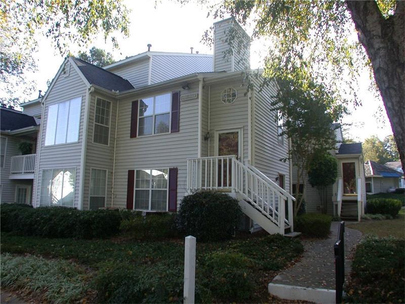 1107 Glenleaf Drive, Peachtree Corners, GA 30092 (MLS #5763451) :: North Atlanta Home Team