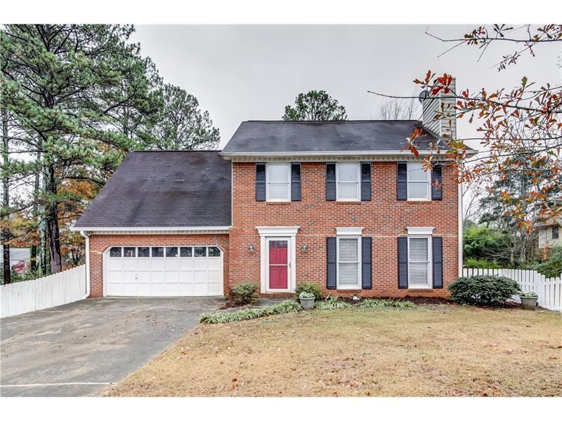 948 Ballew Drive, Marietta, GA 30066 (MLS #5778078) :: Carrington Real Estate Services