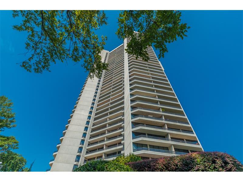 2660 Peachtree Road NW 22B, Atlanta, GA 30305 (MLS #5789647) :: Carrington Real Estate Services