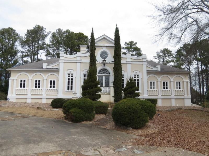 5540 Chelsen Wood Drive - Photo 1