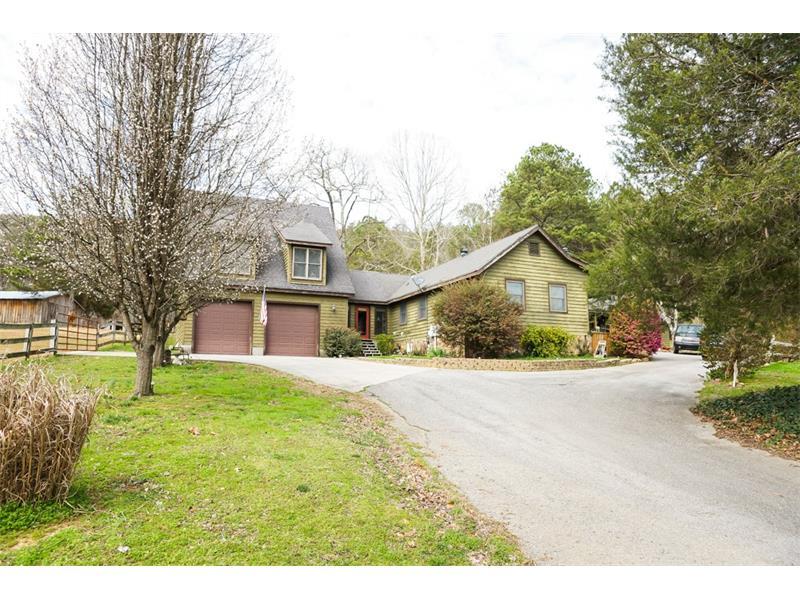 9461 Haywood Valley Road - Photo 1