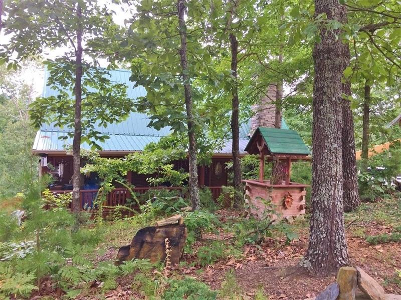 1403 Foxhound Trail - Photo 1