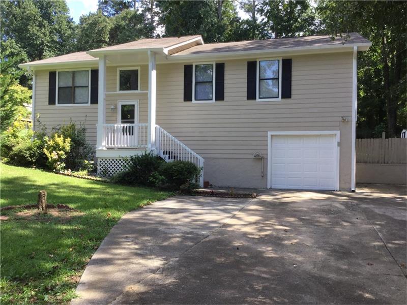 124 Cathy Lane - Photo 1