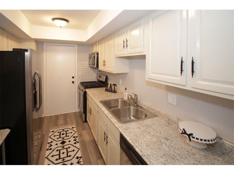6851 Roswell Road - Photo 1
