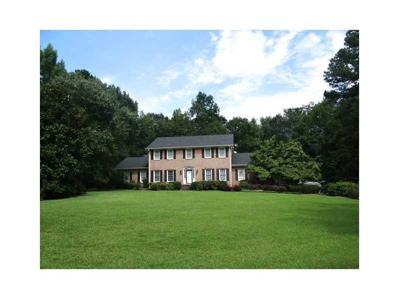 228 Burson Avenue - Photo 1