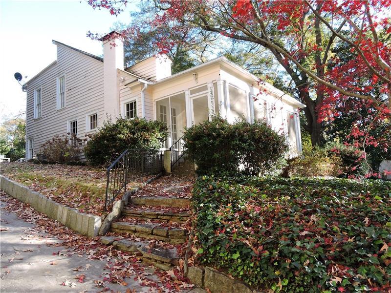 2545 Potomac Avenue - Photo 1