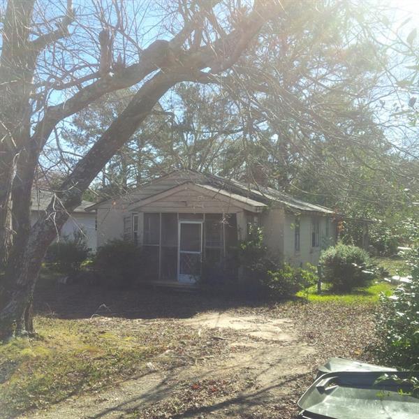 112 Racetrack Road - Photo 1
