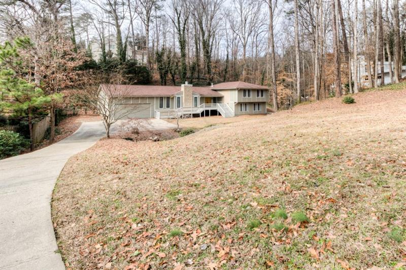 5310 Mount Vernon Parkway - Photo 1