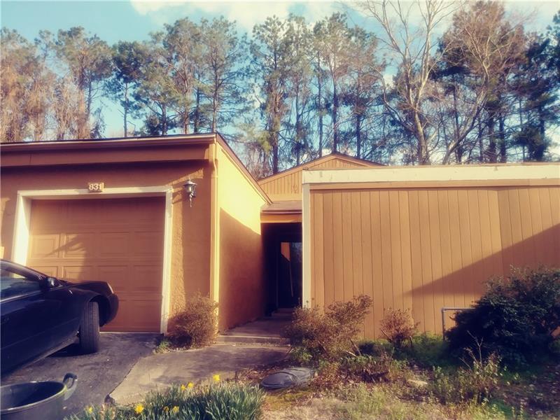 831 Lake Hollow Boulevard - Photo 1