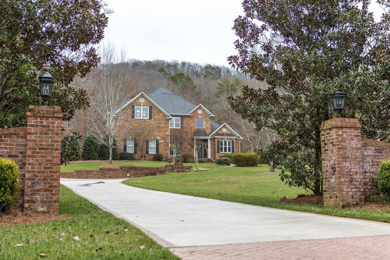 36 Oakmont Drive - Photo 1