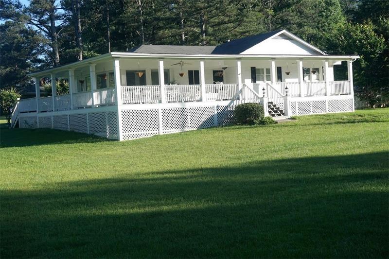 5474 Lower Roswell Road - Photo 1