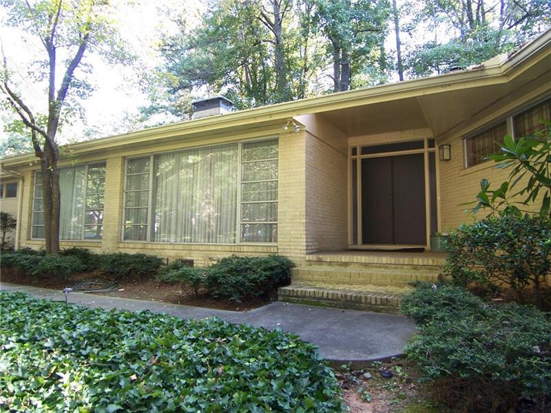 1590 Wesley Parkway - Photo 1