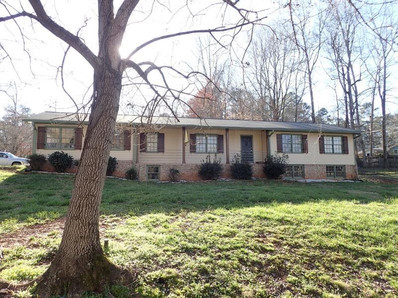 2716 Whippoorwill Circle - Photo 1