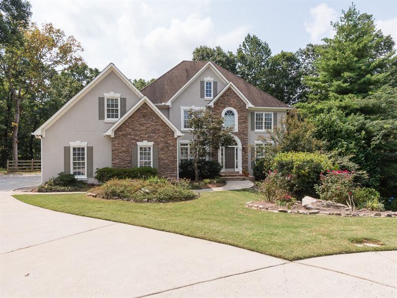 275 Settindown Court - Photo 1