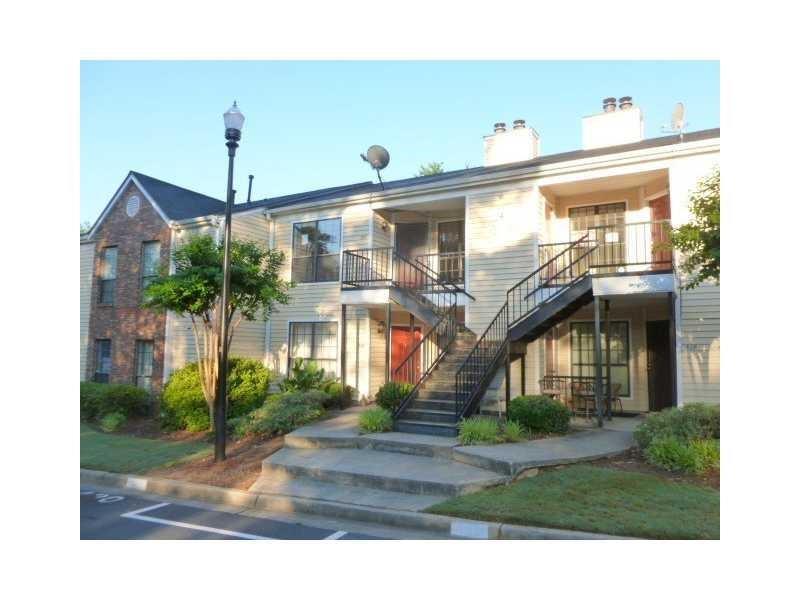 530 Windchase Lane - Photo 1