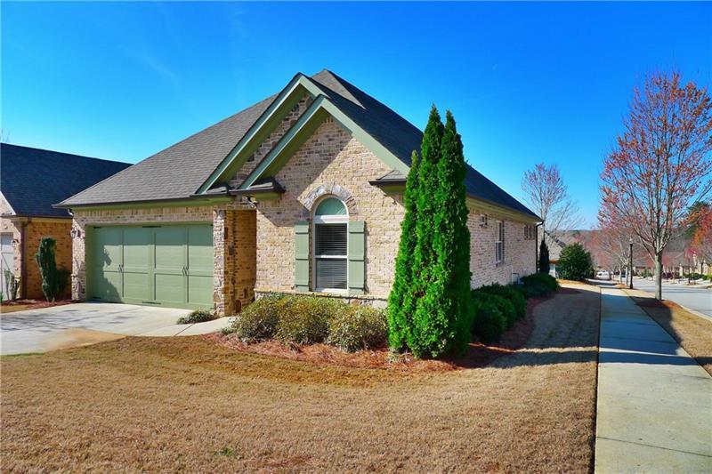 4443 Magnolia Club Drive - Photo 1