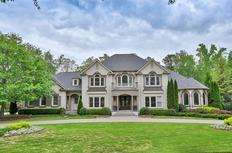 810 Hedgegate Court - Photo 1